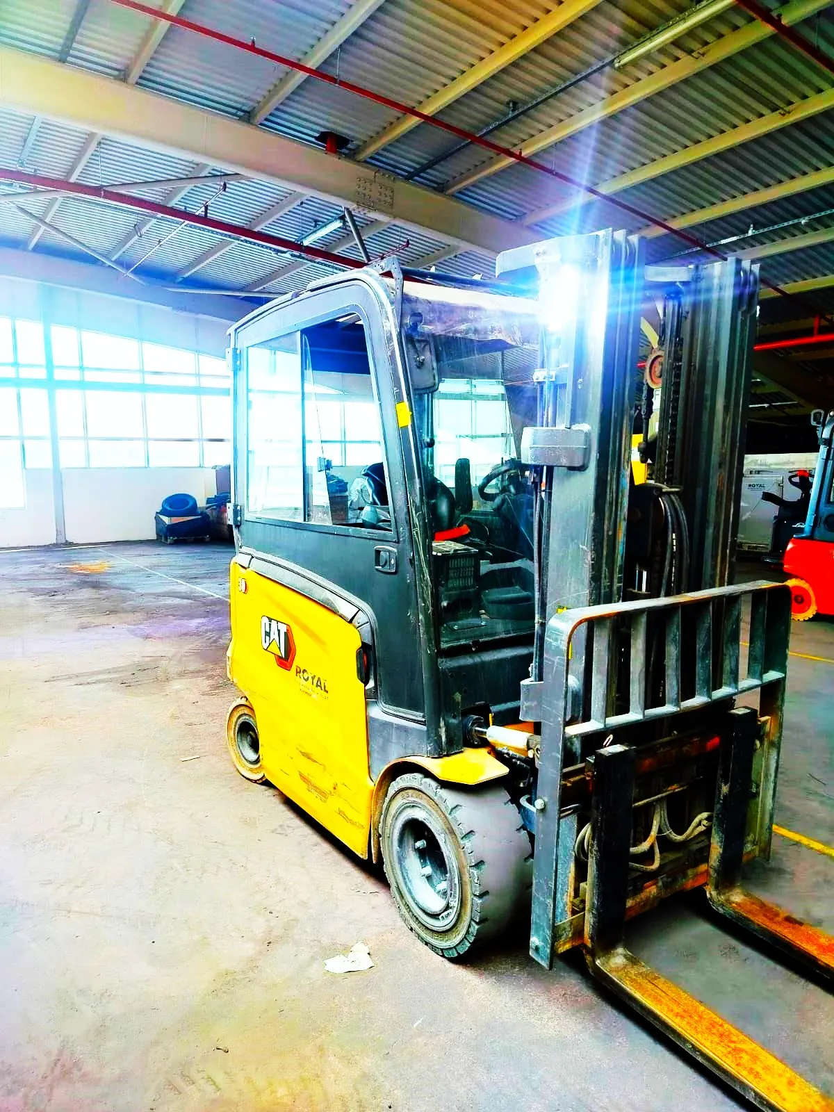 İkinci El Cat EP30ACN Elektrikli Forklift