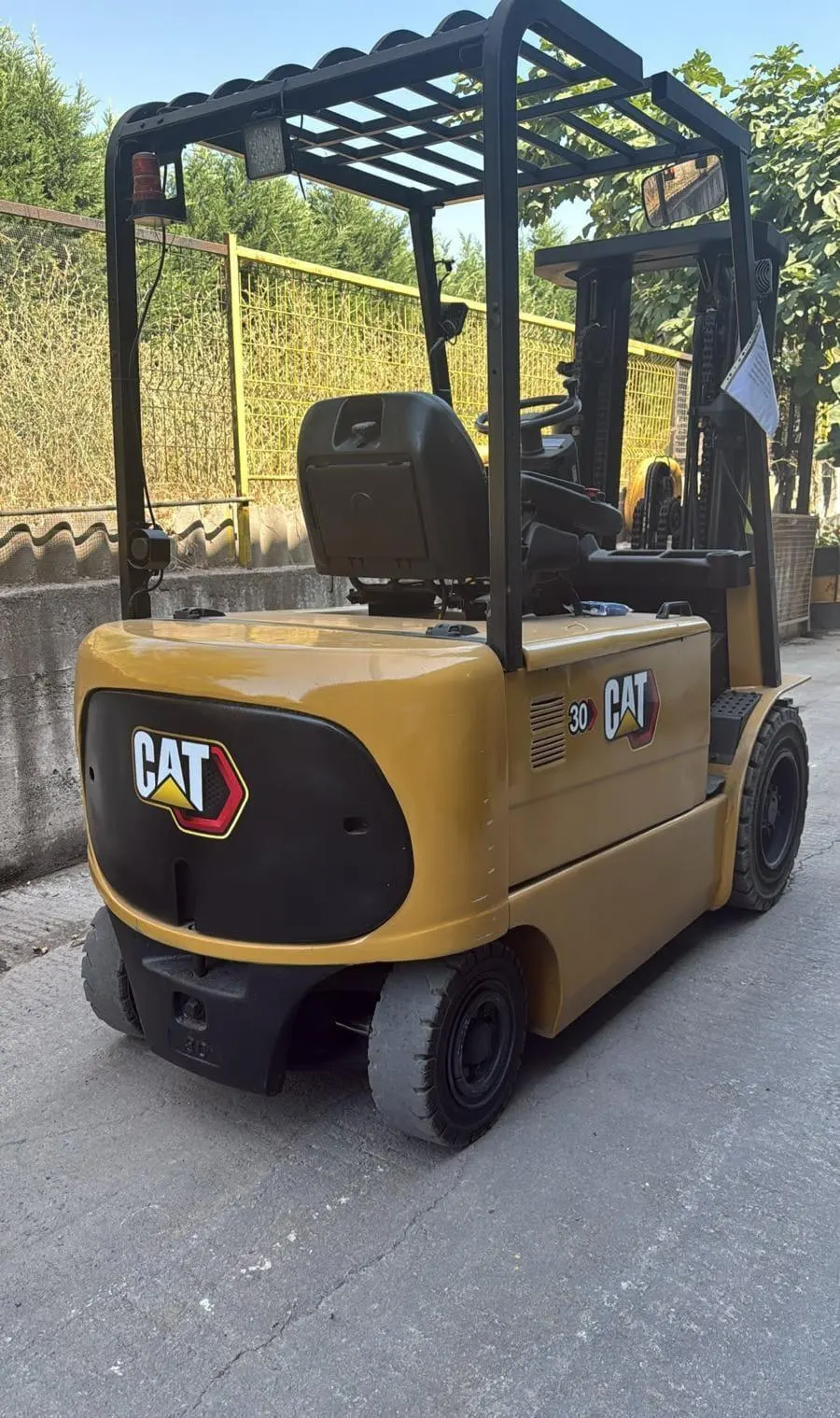 İkinci El Cat EP30KPAC Elektrikli Forklift — fotoğraf 5