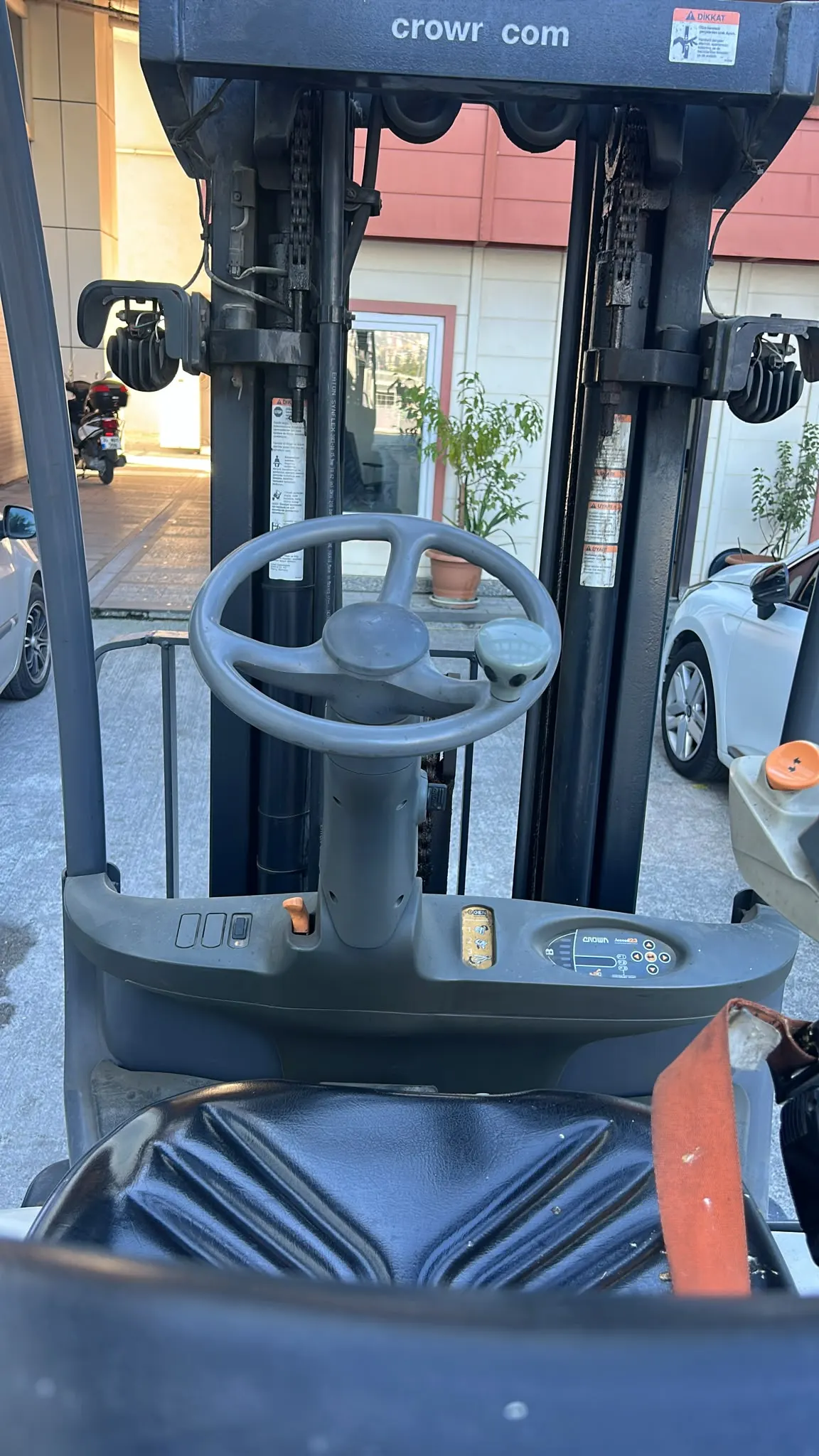 İkinci El Crown FC5225-3 Elektrikli Forklift — fotoğraf 7