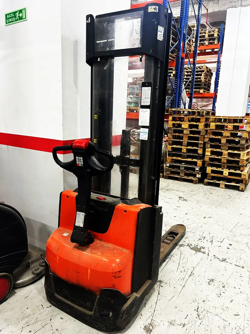 İkinci El Toyota BT STAXIO İstif Makinesi